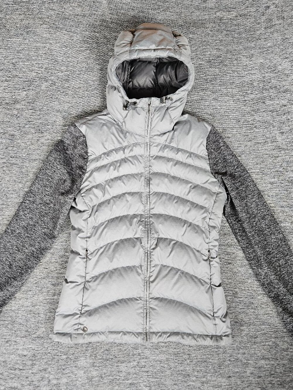 Outdoor Research Women's Size Small Gray Duck Down Plaza Hoodie Jacket Gorpcore